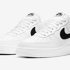 Men’s Nike Air Force 1 ‘07, NIB, White/Black